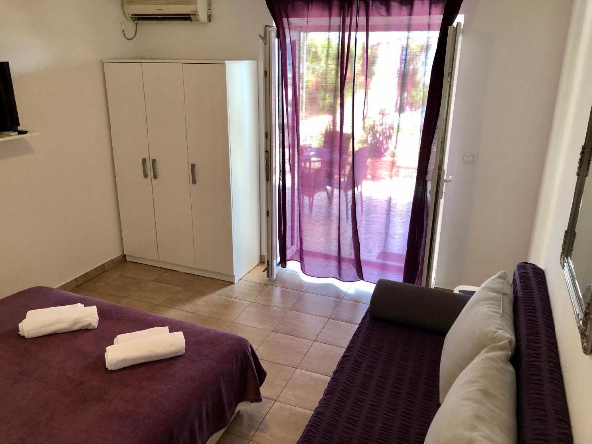 Apartmani “Kresimir” أوميس المظهر الخارجي الصورة
