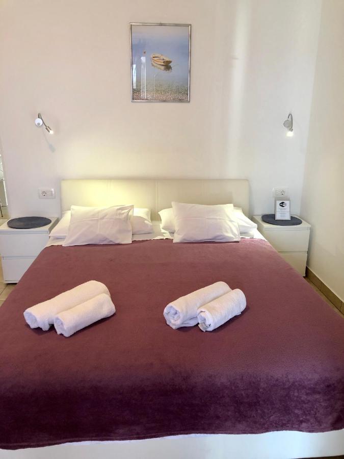 Apartmani “Kresimir” أوميس المظهر الخارجي الصورة