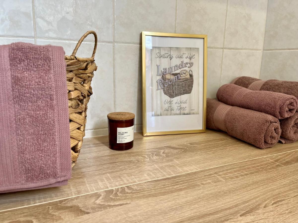 Apartmani “Kresimir” أوميس المظهر الخارجي الصورة